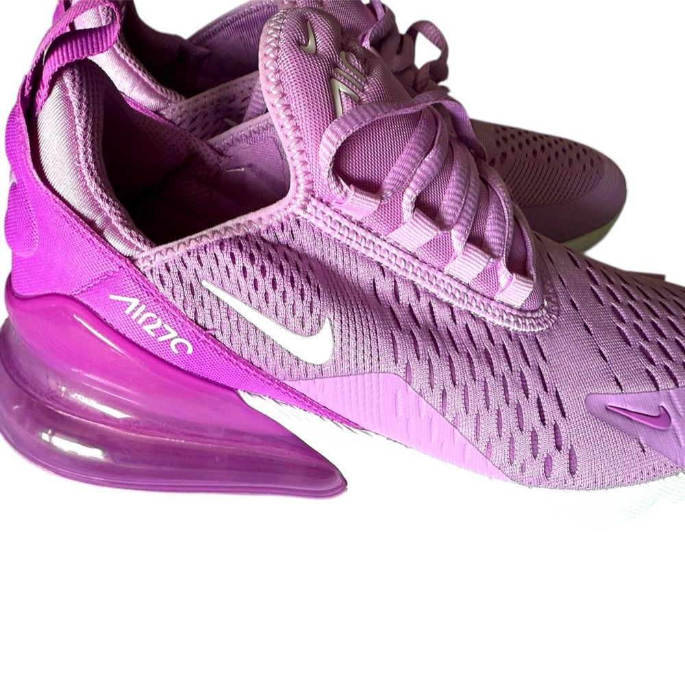 Nike Air Max 270 GS Fuchsia and White